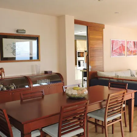 Casa Tamara, En *