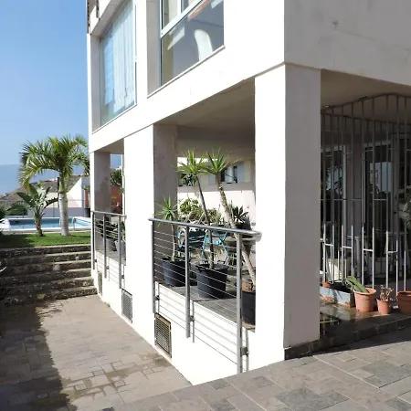 Casa Tamara, En 圣克鲁斯-德特内里费