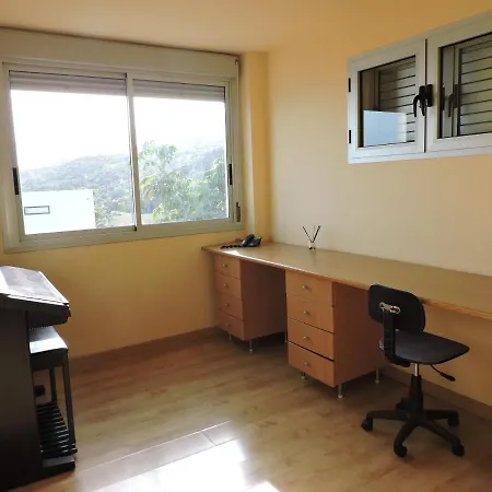 Casa Tamara, En *